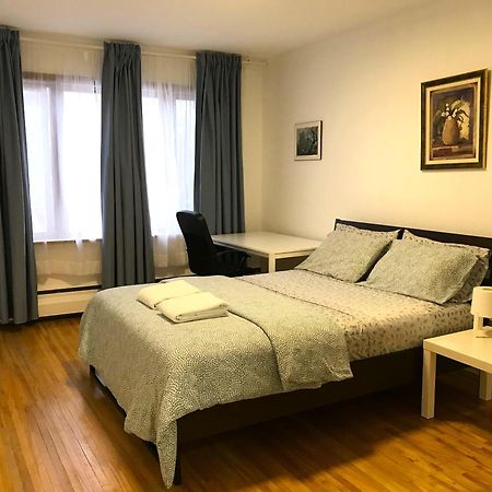 Big Private Room Midmontreal Next To Station Metro - Parking Free Exterior photo